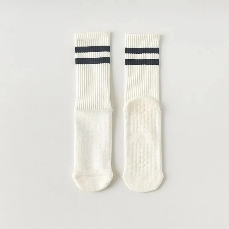Calcetines de yoga de algodón antideslizantes de media caña con amortiguación para pilates y deportes.
