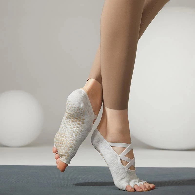 Calcetines antideslizantes con tiras y media puntera para baile, fitness y yoga para mujer.